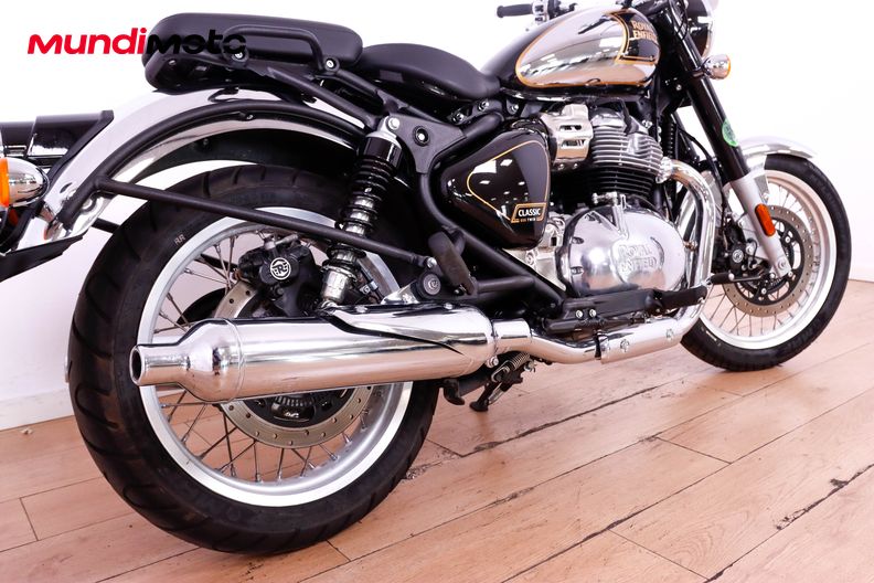 Motorbike image 3