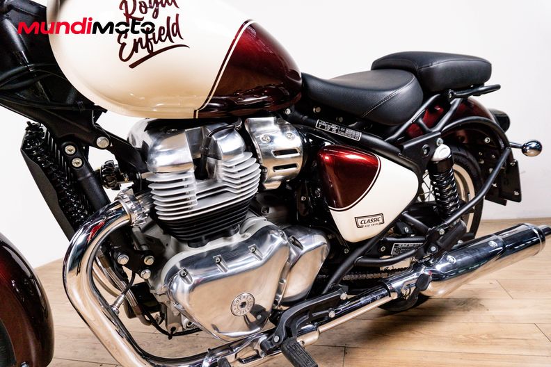Motorbike image 9