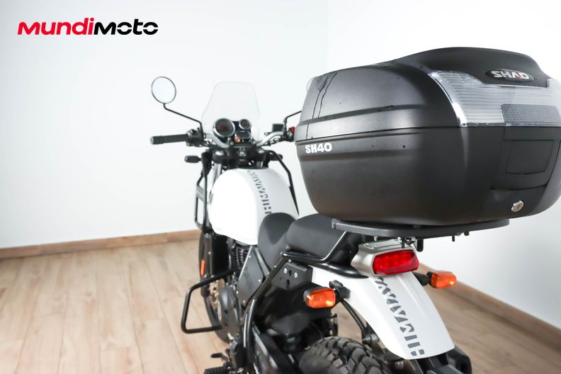 Motorbike image 9