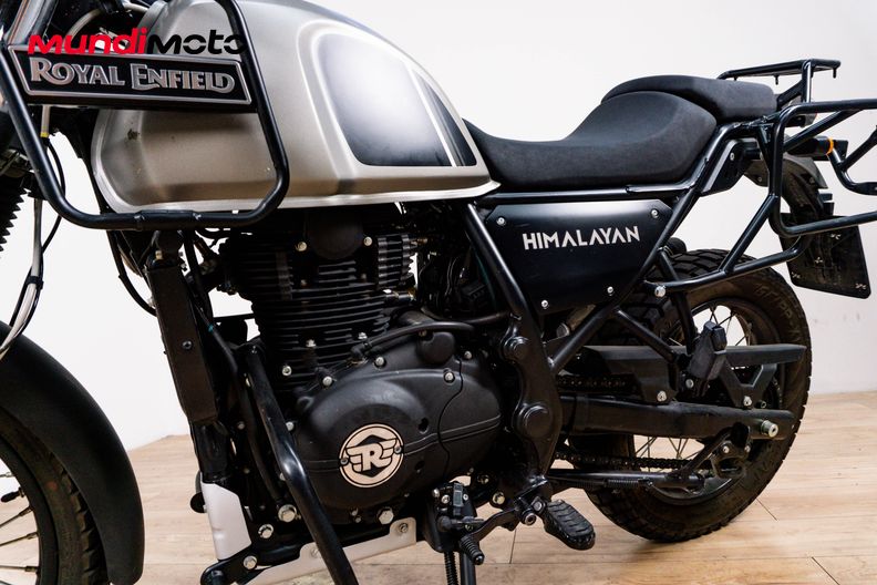 Motorbike image 9