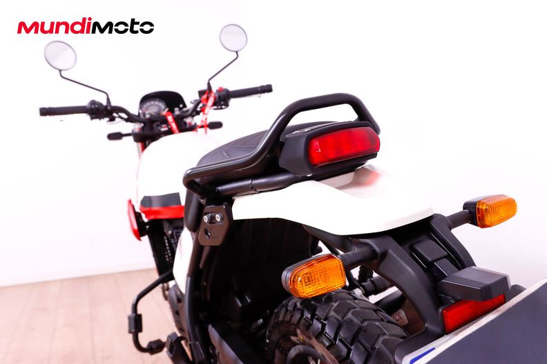 Motorbike image 9