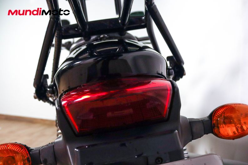 Motorbike image 9