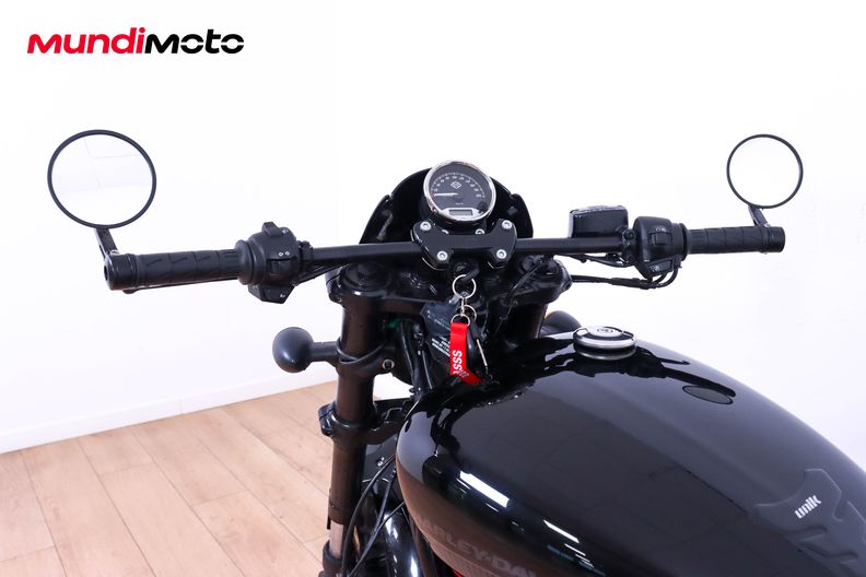 Motorbike image 10