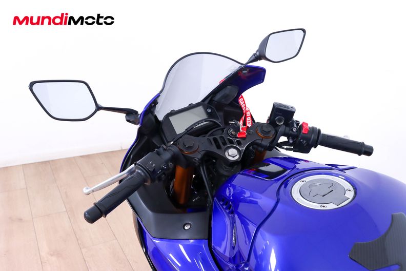 Motorbike image 10