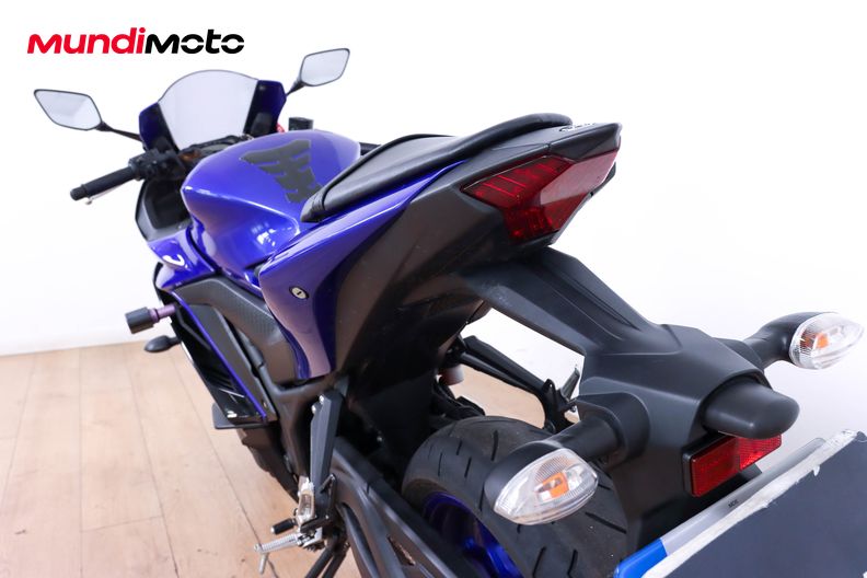 Motorbike image 9