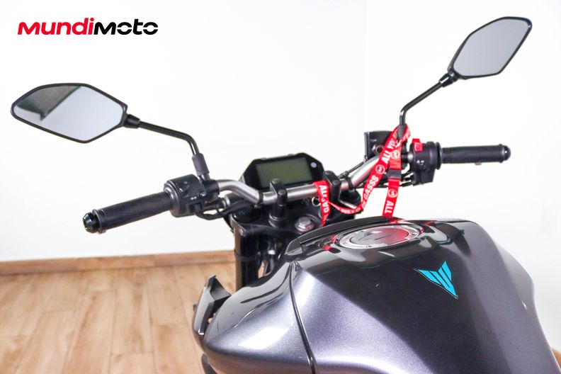 Motorbike image 10
