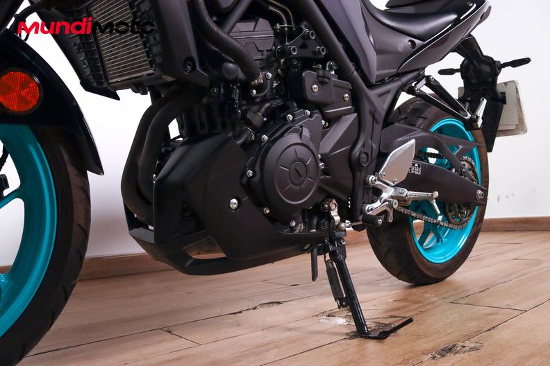 Motorbike image 8