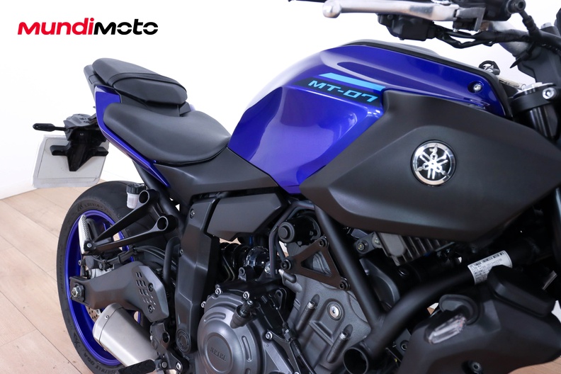 Motorbike image 13