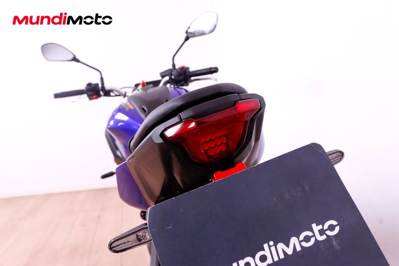 Motorbike image 9