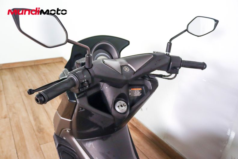 Motorbike image 10