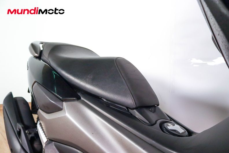 Motorbike image 13