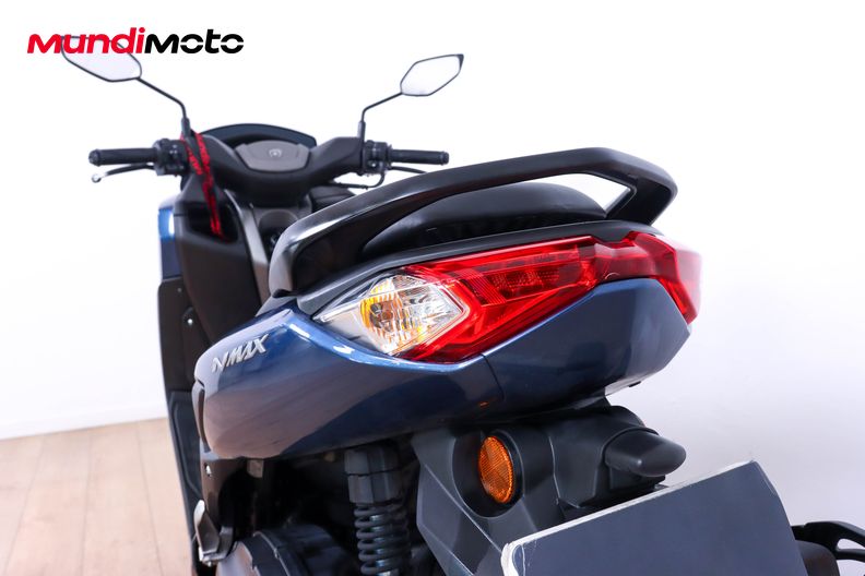 Motorbike image 9
