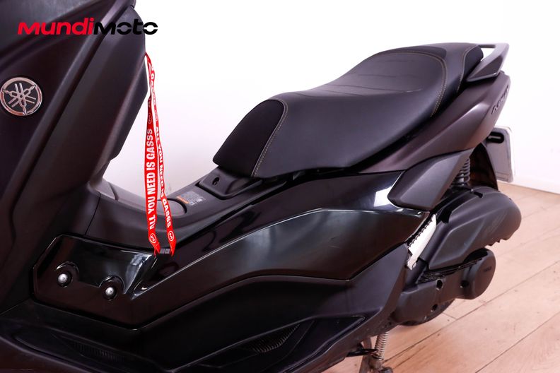 Motorbike image 8