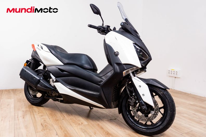 Motorbike image 1