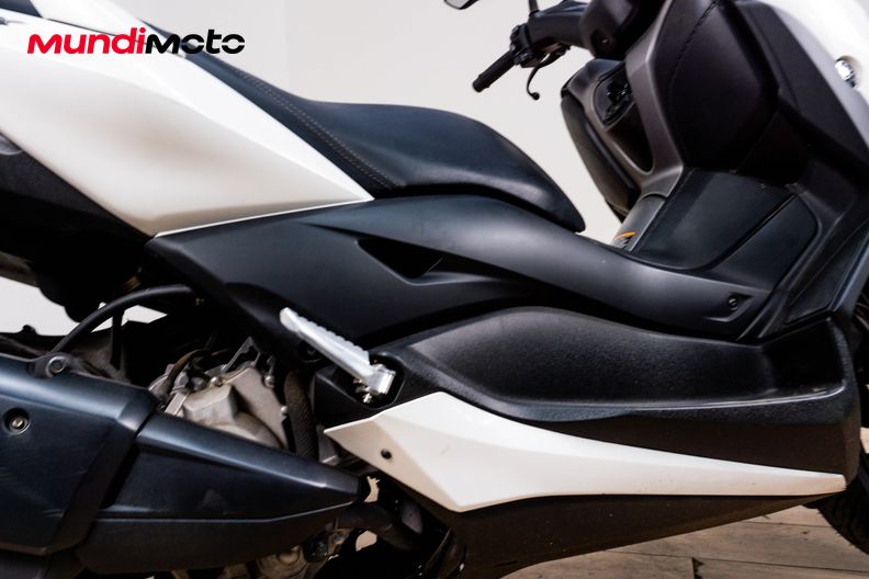 Motorbike image 4