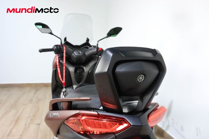Motorbike image 9