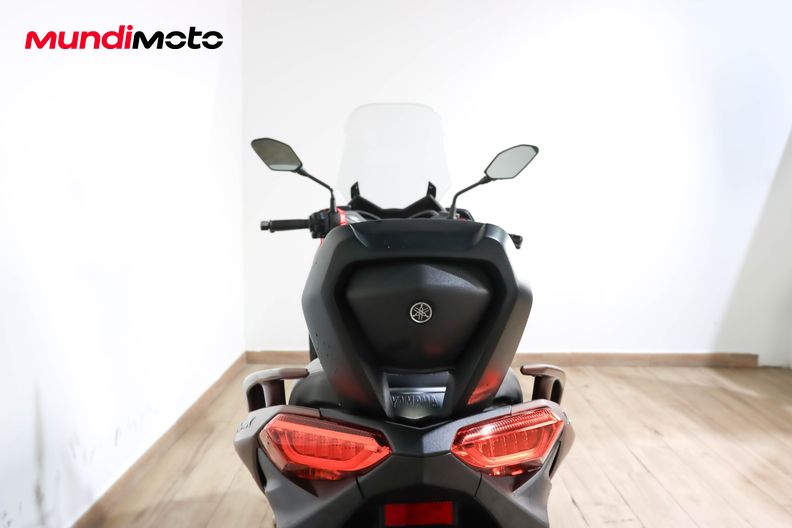 Motorbike image 3