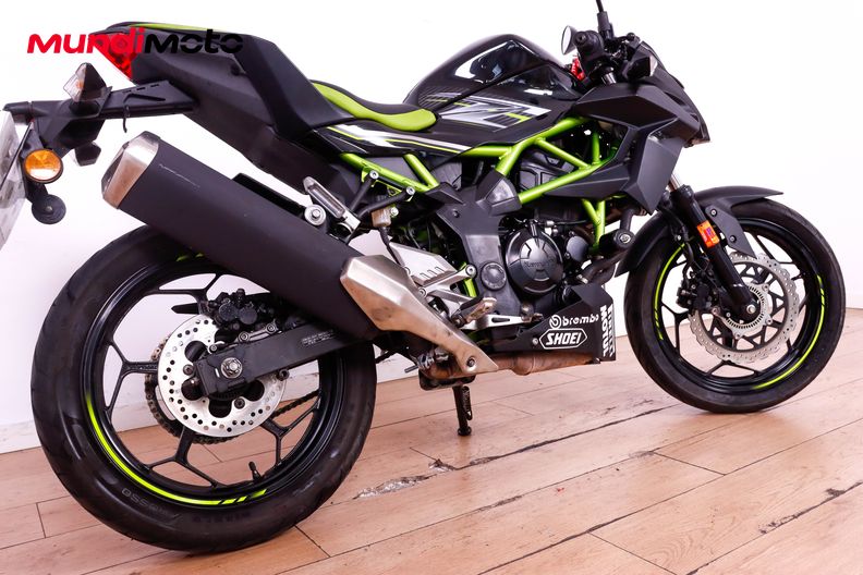 Motorbike image 3