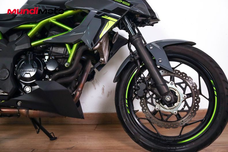 Motorbike image 12