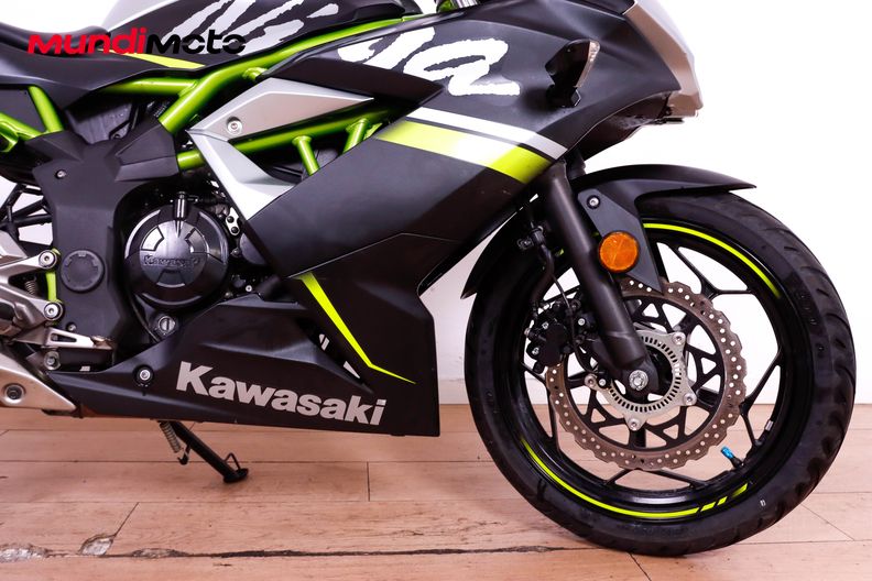Motorbike image 12