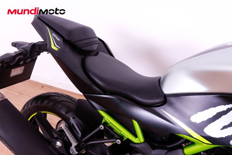 Motorbike image 13