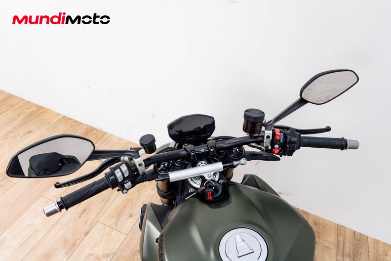 Motorbike image 10