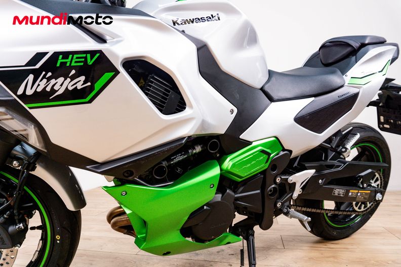 Motorbike image 9