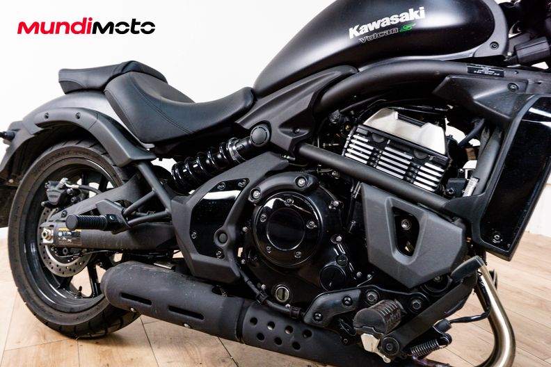 Motorbike image 4