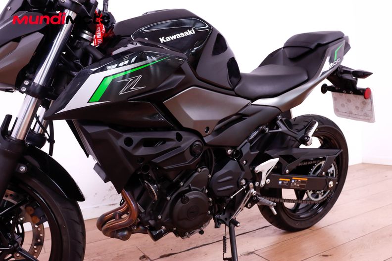 Motorbike image 8