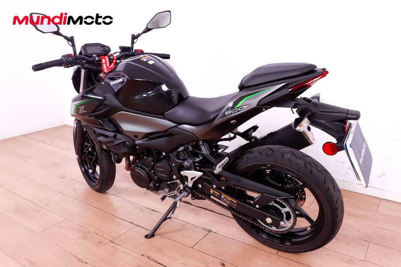 Motorbike image 6