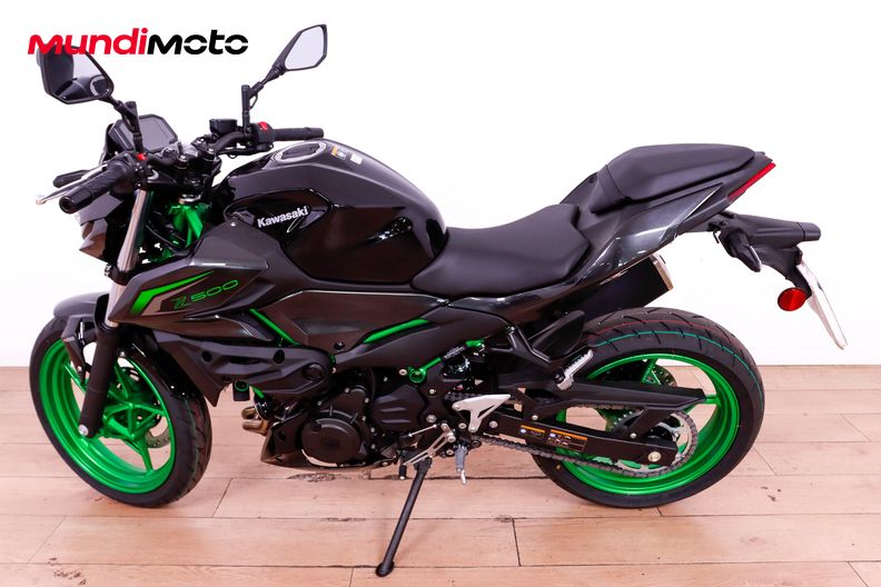 Motorbike image 5