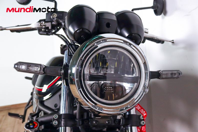 Motorbike image 4