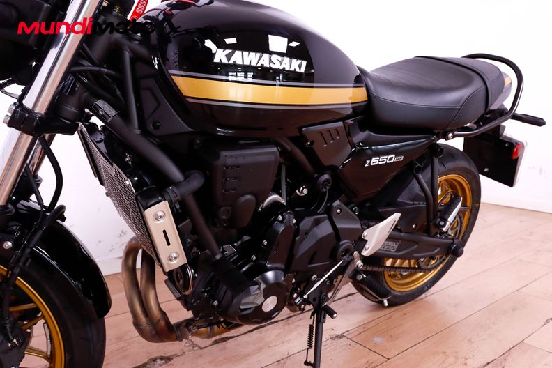 Motorbike image 8