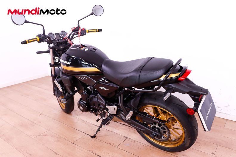 Motorbike image 6