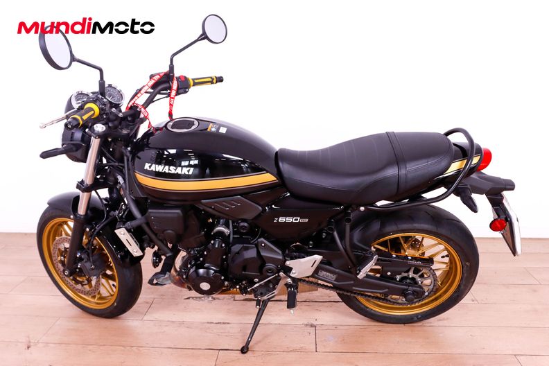 Motorbike image 5