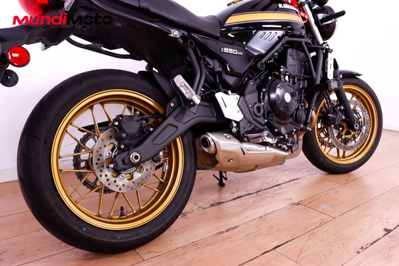 Motorbike image 3