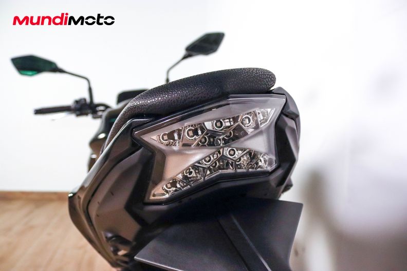 Motorbike image 9