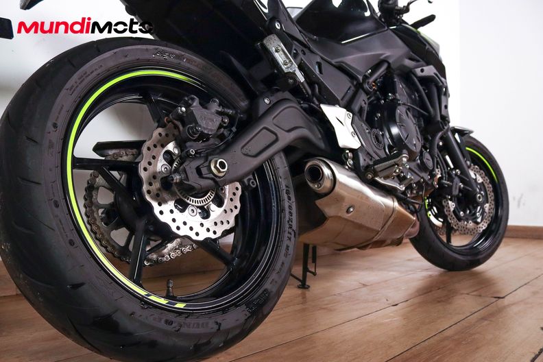 Motorbike image 3