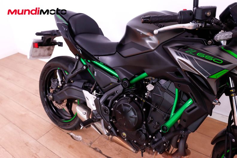 Motorbike image 12