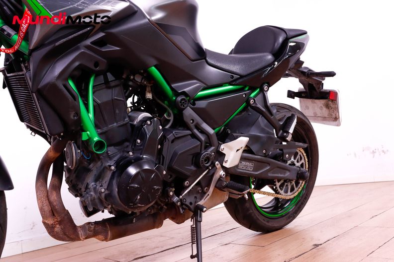 Motorbike image 8