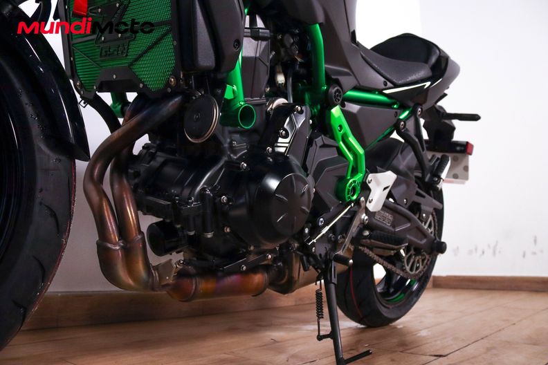 Motorbike image 7