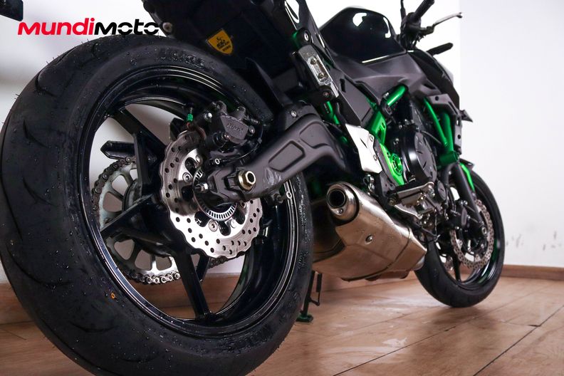 Motorbike image 3