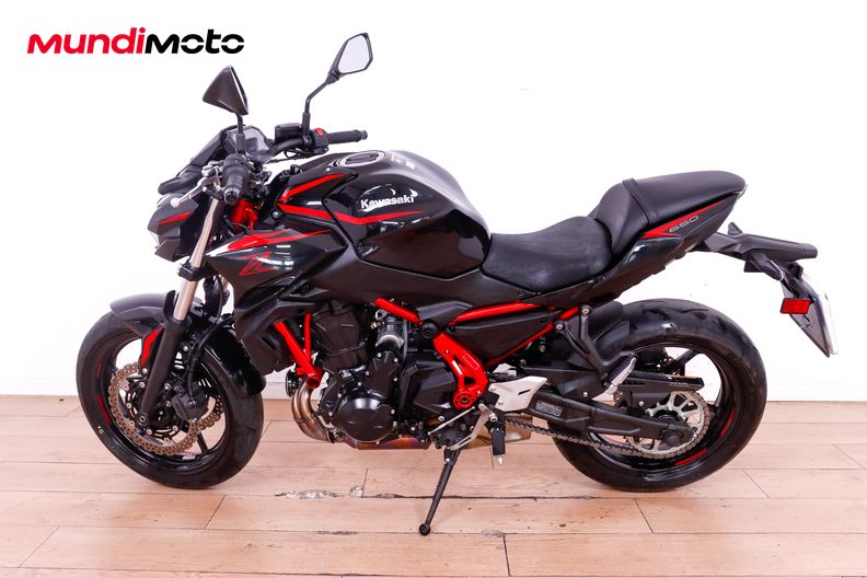 Motorbike image 5