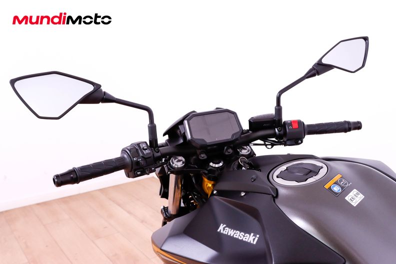 Motorbike image 10