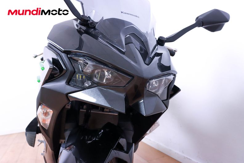 Motorbike image 4