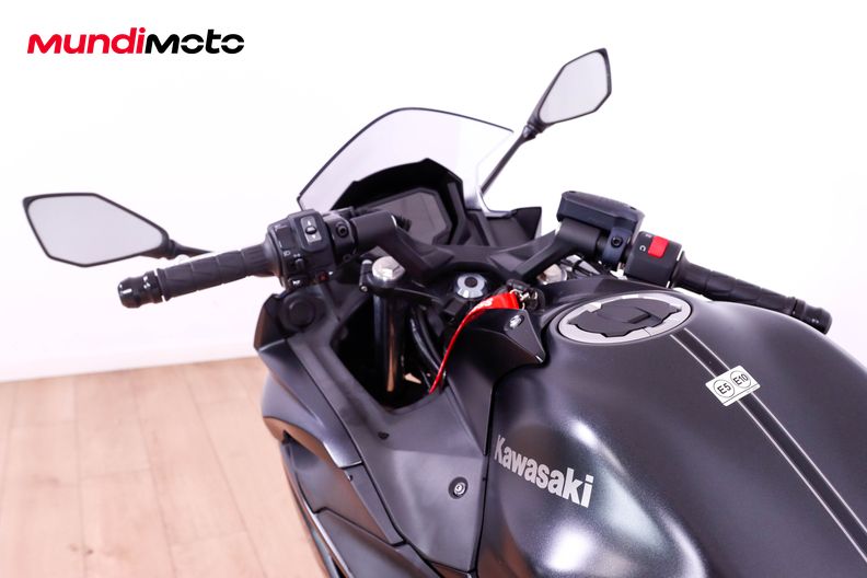 Motorbike image 10