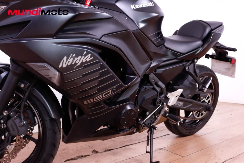 Motorbike image 8