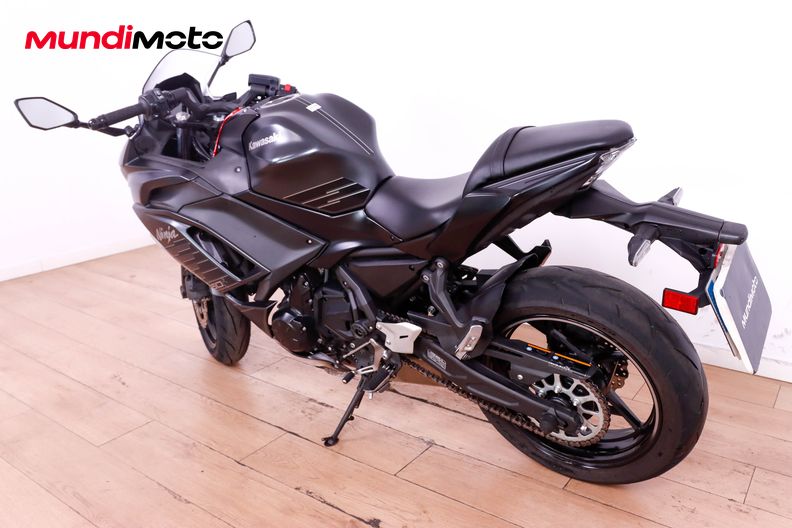 Motorbike image 6