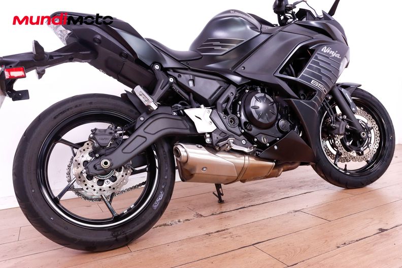 Motorbike image 3