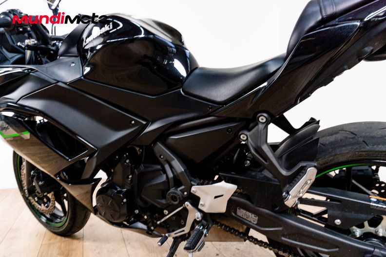 Motorbike image 8